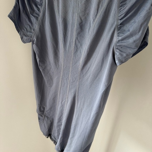 Lululemon Women's Gray Top - Picture 5 of 6